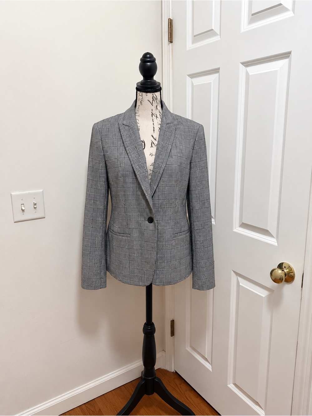 Banana Republic Gray Glen Plaid Single-Button Suit Jacket